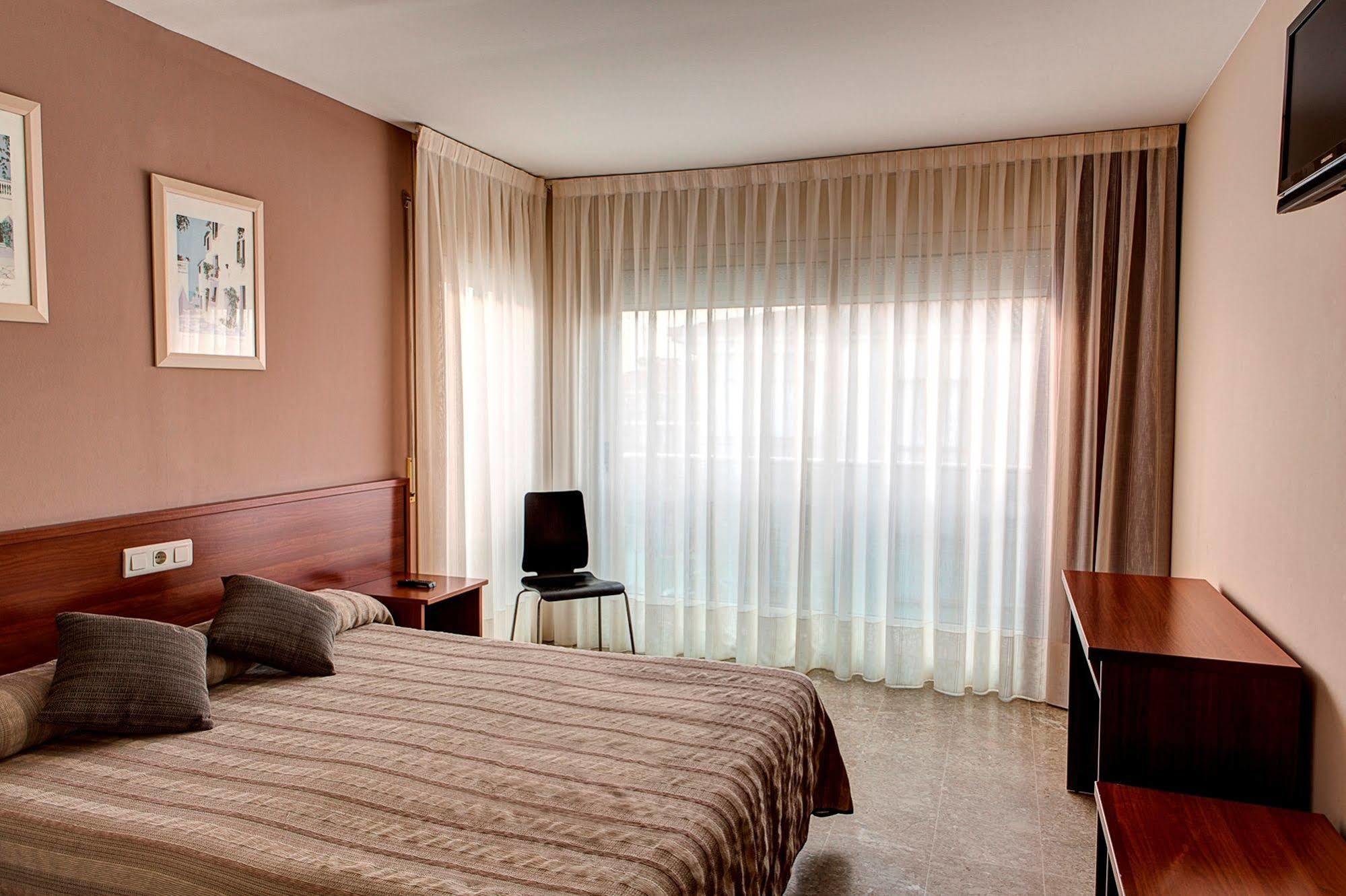 Hotel Calafell Platja Mar Exterior photo