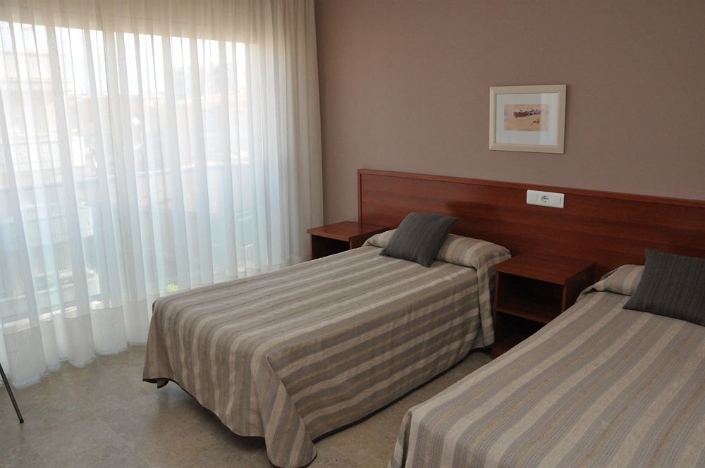 Hotel Calafell Platja Mar Exterior photo